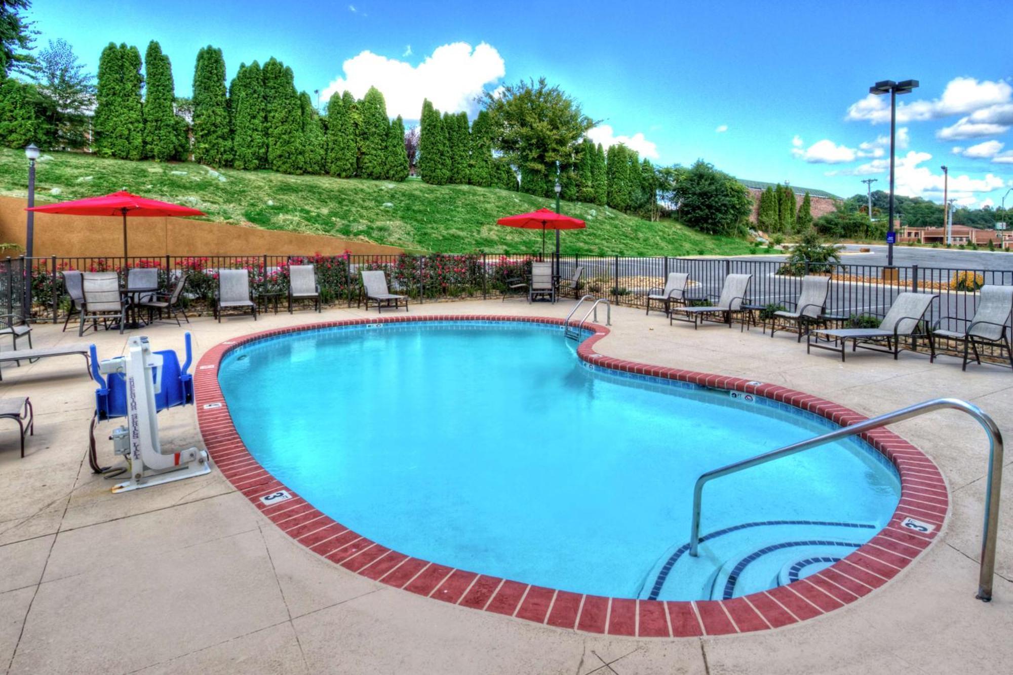 Hampton Inn Cookeville Exterior foto